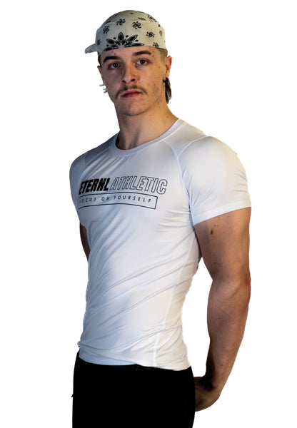 425 - FOCUS COMPRESSION SHIRT - WHITE